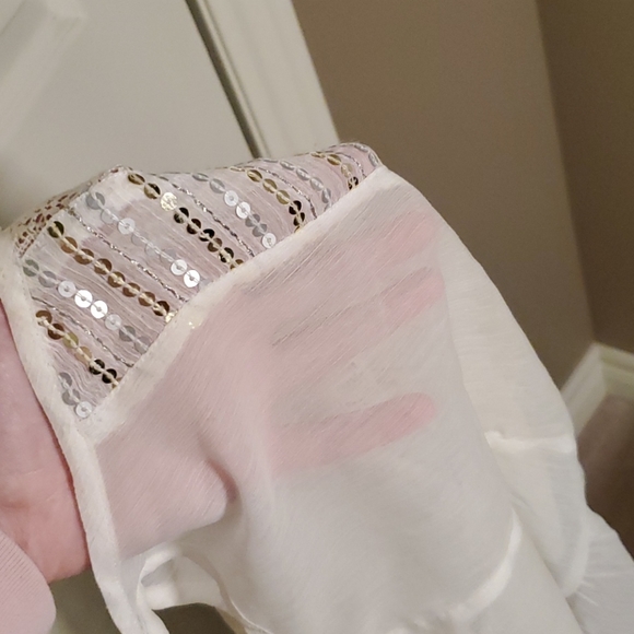 White Hollister tank with sequin details - Picture 6 of 6